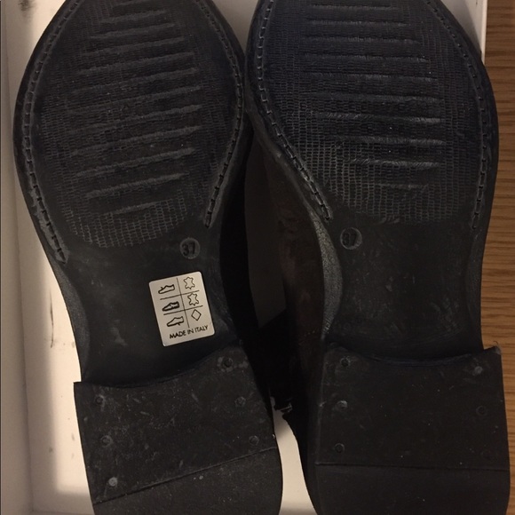 The shoe box: Brand New dark brown suede boots - Picture 14 of 14